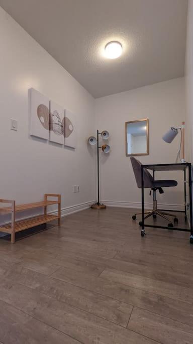 Lovely 2 Bed Condo In Downtown Toronto Exterior photo